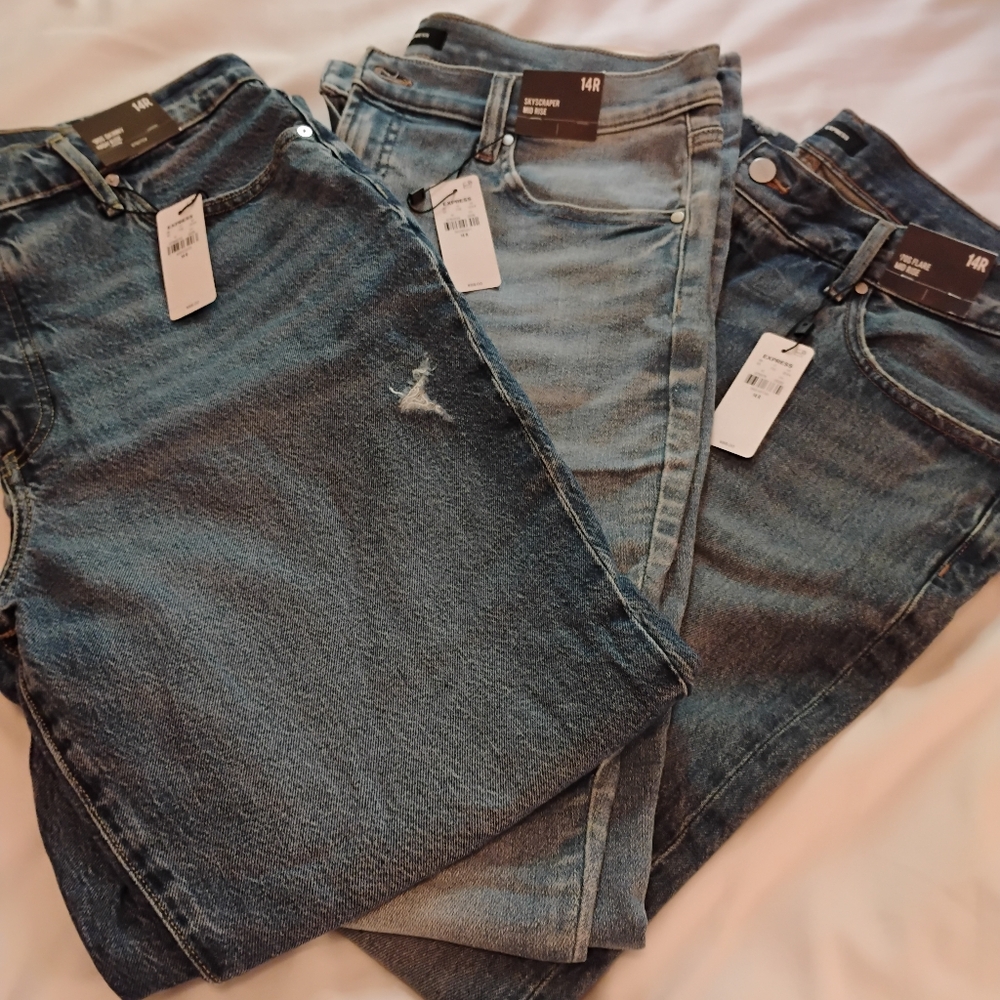 3 Pairs of Express Women's Jeans